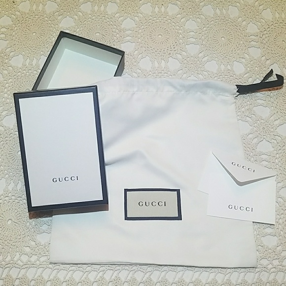 gucci box and dust bag